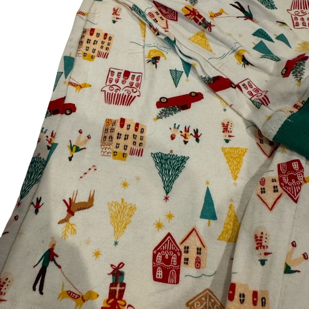 LC Lauren Conrad Festive Print Pajama Set - Cream and Green - Picture 2 of 6
